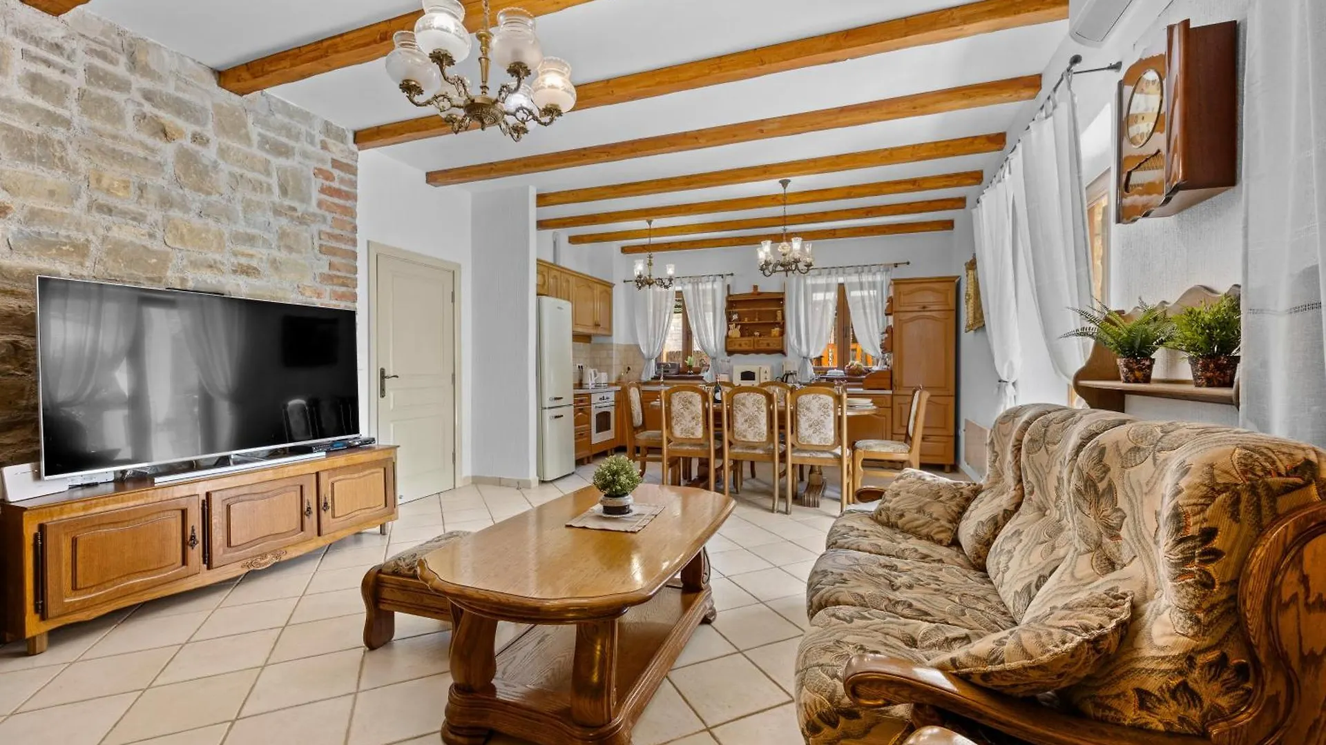 别墅 E-Villa Vintage Istria With Heated And Covered Pool Cabrunici